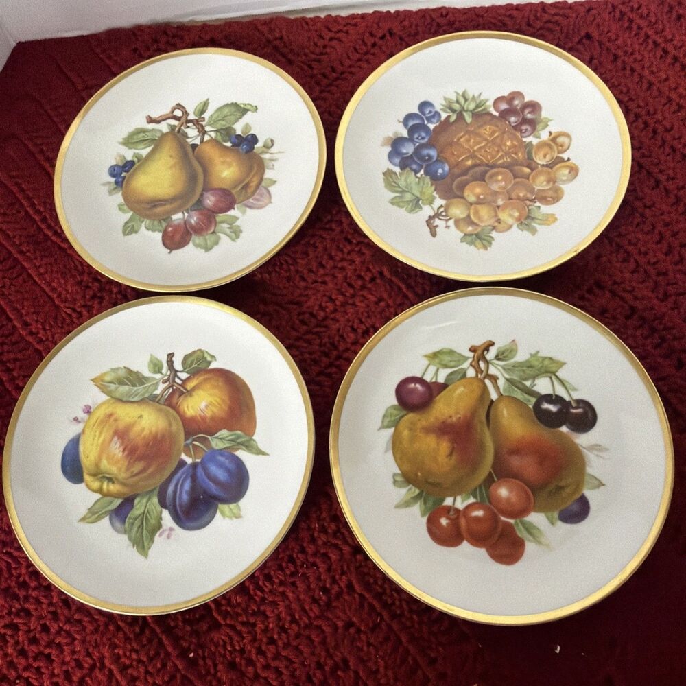 Set of 4 Mitterteich Bavaria Porcelain Fruit Plates Gold Trim 7.5”
